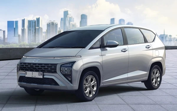 hyundai-stargazer-essential-tech-bekasi