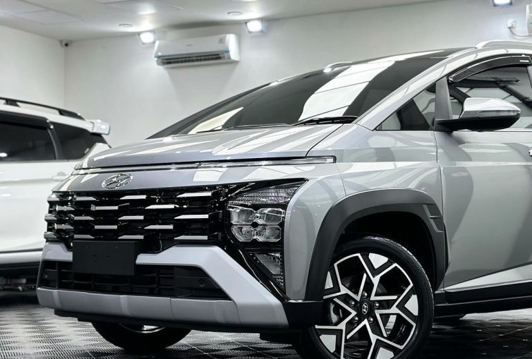 Promo Hyundai Stargazer X Old Model NIK 2025 Maret Jabodetabek harga diskon Rp 300 juta