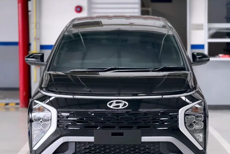 HyundaiStargazerEssentialBhitoHyundai1